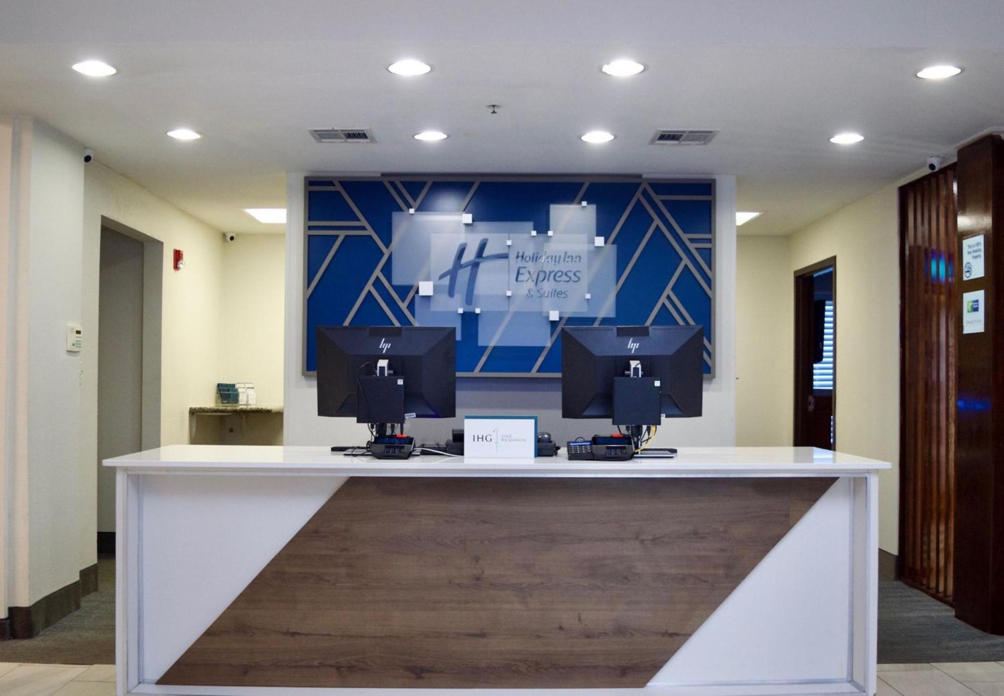 Holiday Inn Express & Suites College Station By Ihg Εξωτερικό φωτογραφία